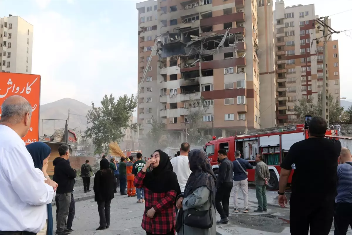 İsrail saldırılarında 400'den fazla İranlı yaşamını yitirdi