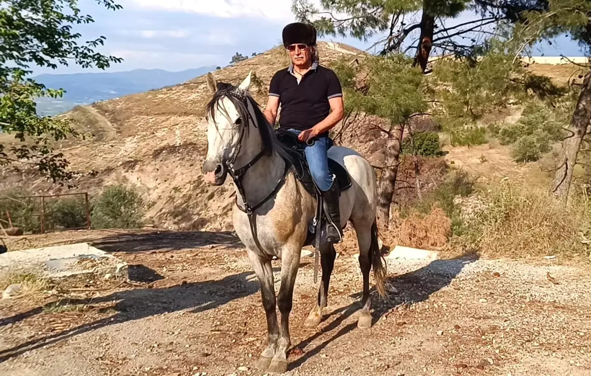 Kaymakam Fatih Genel, Atla Kırsal Ziyaretler Yapıyor
