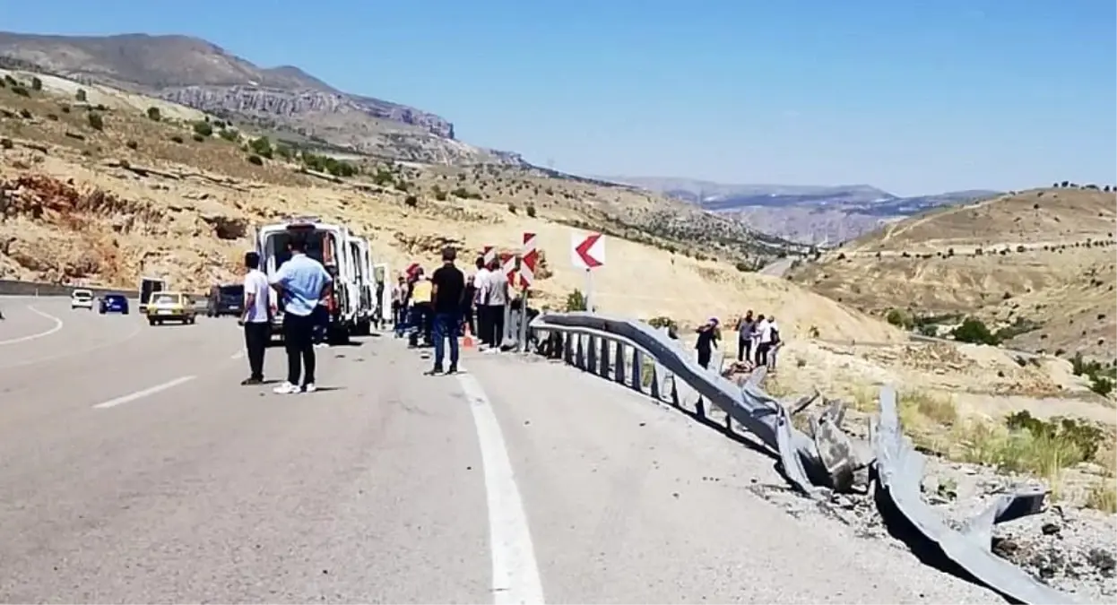 Malatya'da Tek Taraflı Trafik Kazası: 1 Ölü, 2 Yaralı