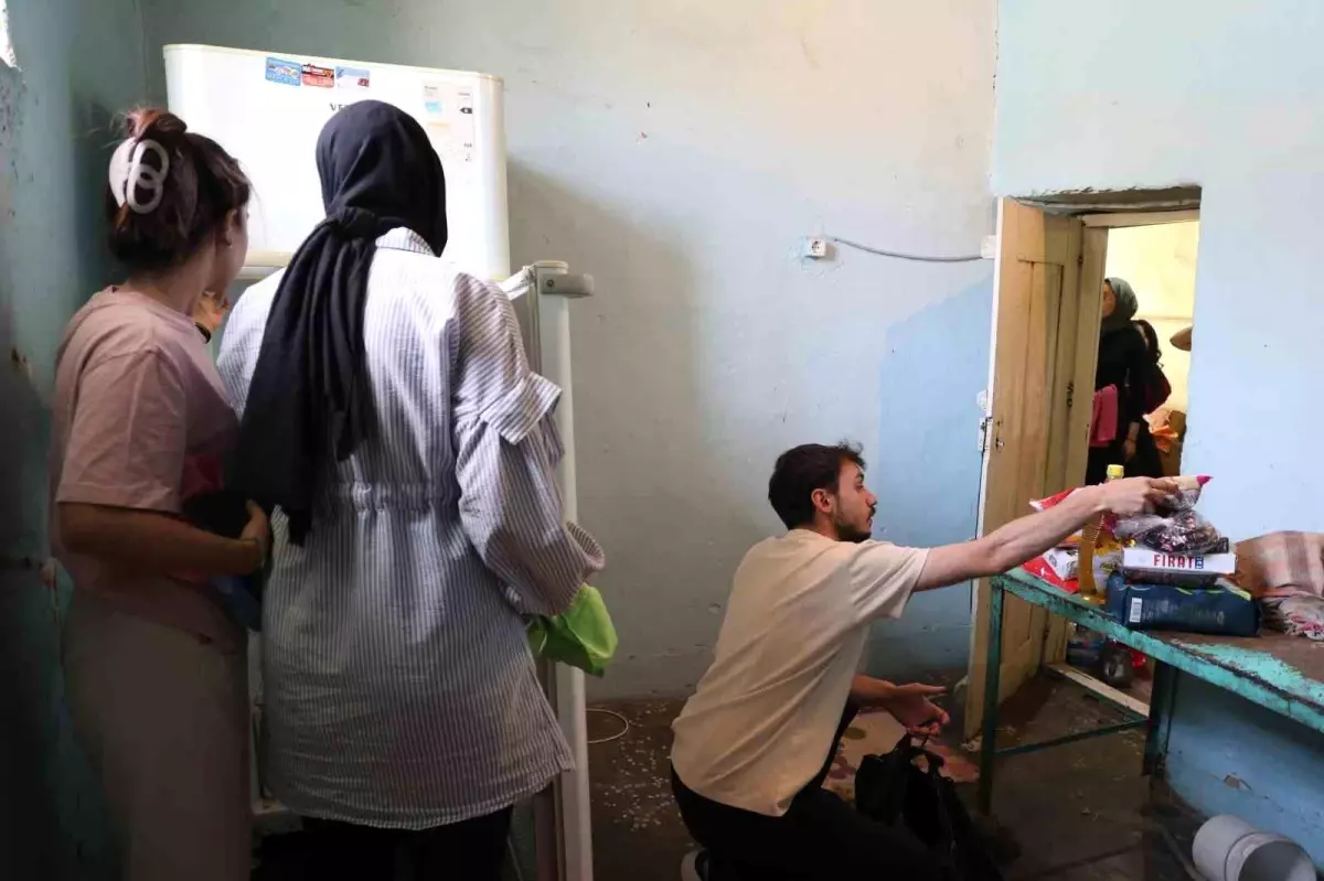 Vefarengi Topluluğu'ndan Yaşlı Kadına Anlamlı Ziyaret