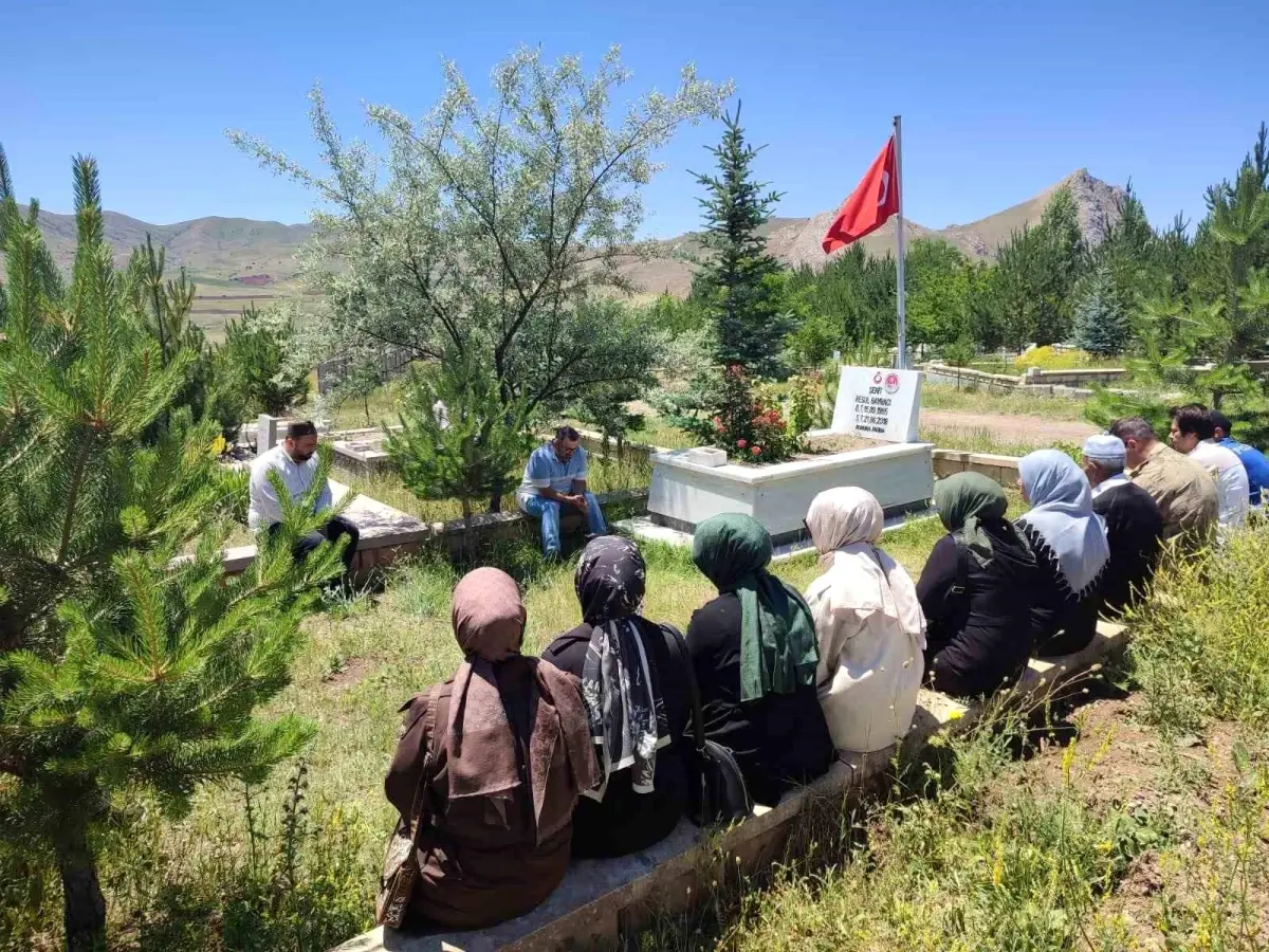 Tercan'da Şehit Bayracı, şehadetinin 7. yıl dönümünde yad edildi