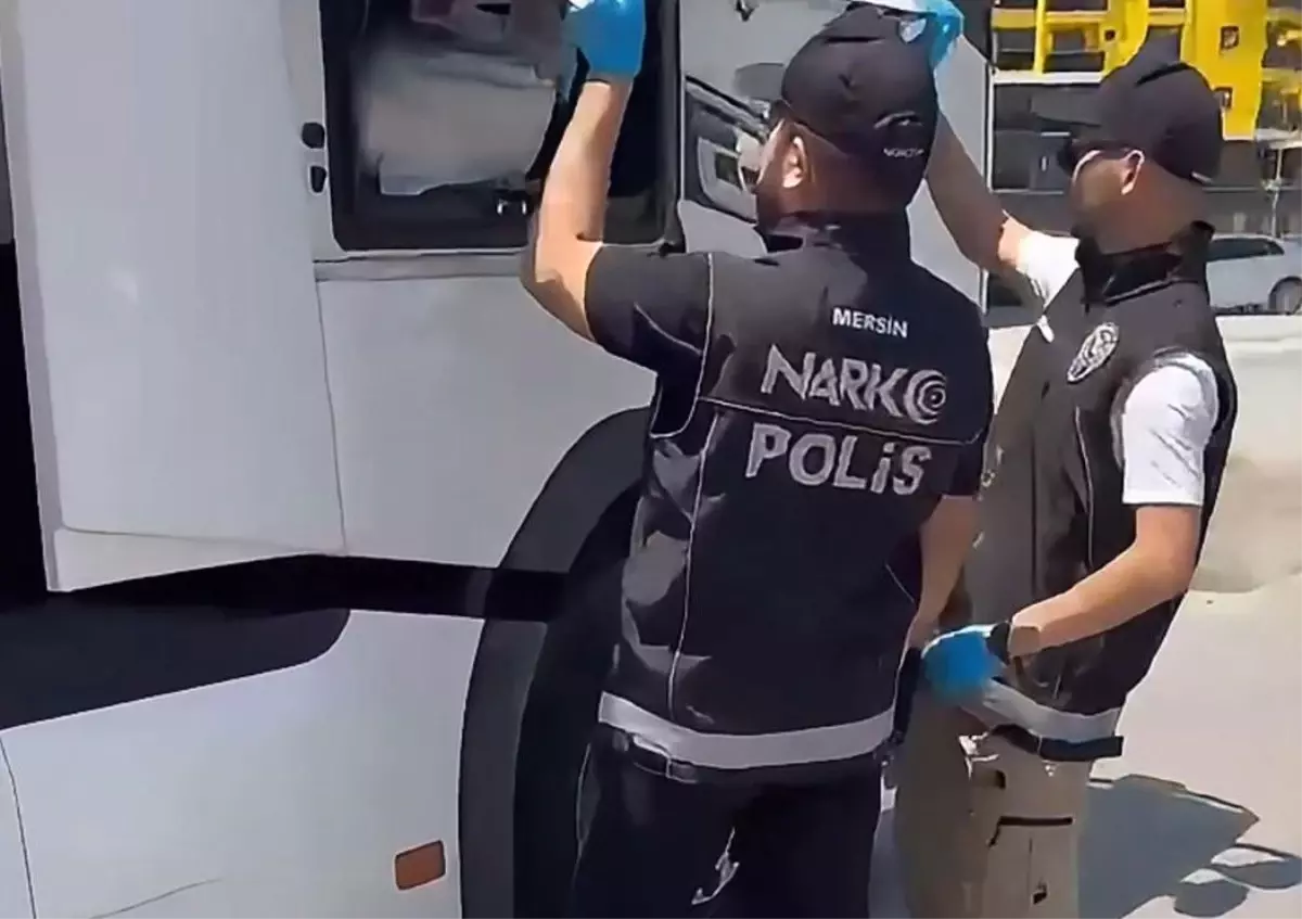 Mersin'de Uyuşturucu Operasyonu: 18 Kilogram Kokain Ele Geçirildi