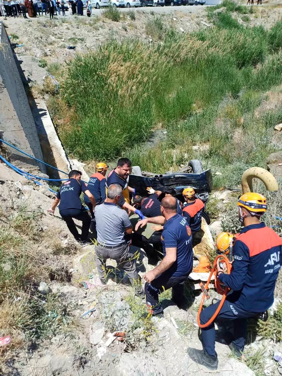 Van'da Trafik Kazasında 5 Kişi Yaralandı