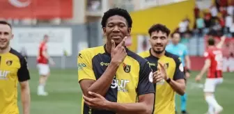 1. Lig tarihine geçen transfer! İstanbul'a üniversite okumaya geldi, Feyenoord'a transfer oldu