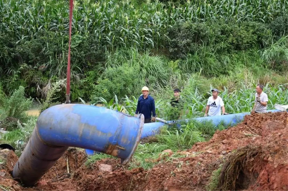 Çin'de Sel Tehlikesi: 95 Bin Kişi Tahliye Edildi