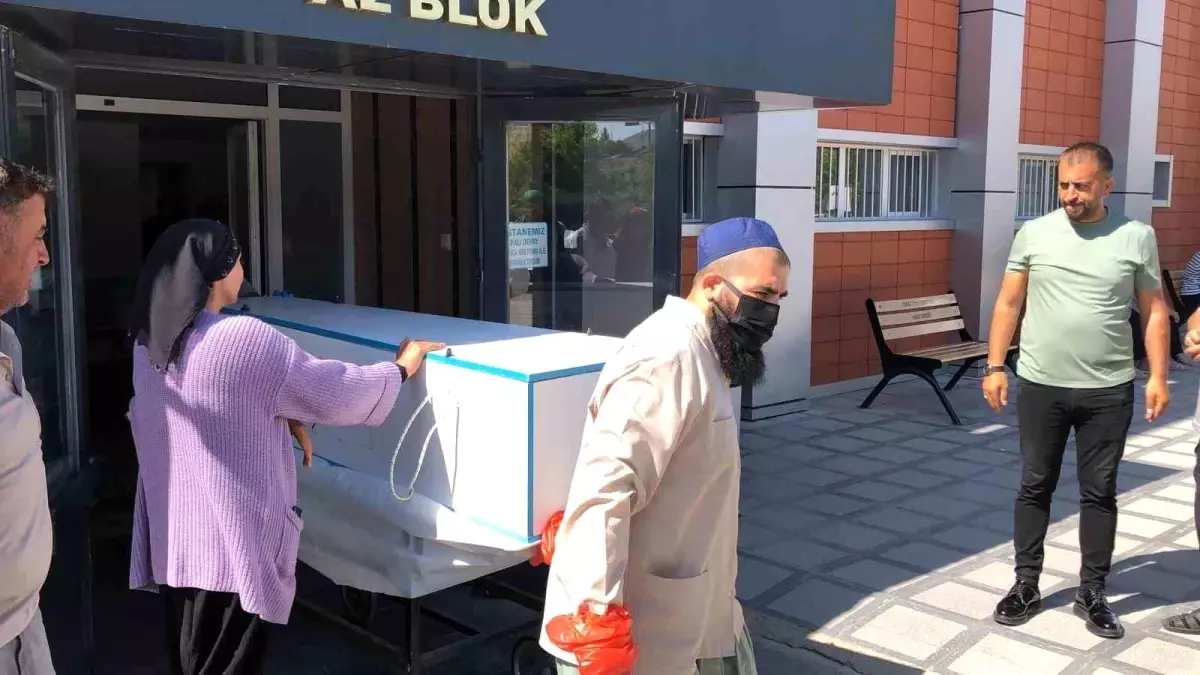 Kırım Kongo Kanamalı Ateşi Şüphesiyle Bir Kişi Hayatını Kaybetti