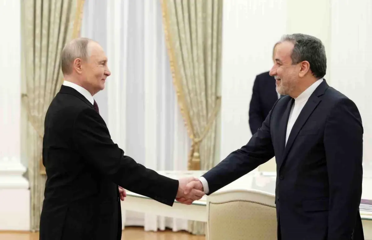 İran Dışişleri Bakanı Arakçi, Moskova'da Putin ile Görüşecek