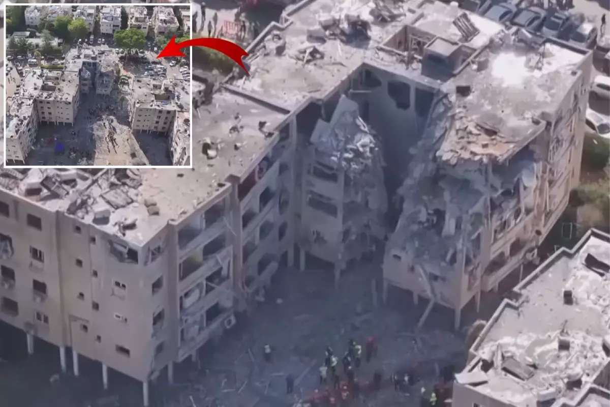 İsrail'deki büyük enkaz dron kamerasına böyle yansıdı