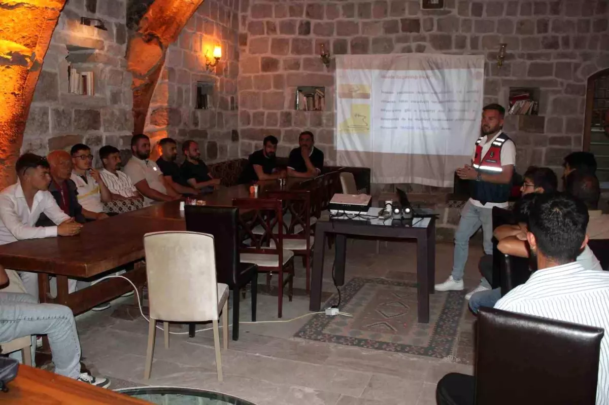 Kayseri'de Gençlere Uyuşturucu Bağımlılığına Karşı Bilgilendirme
