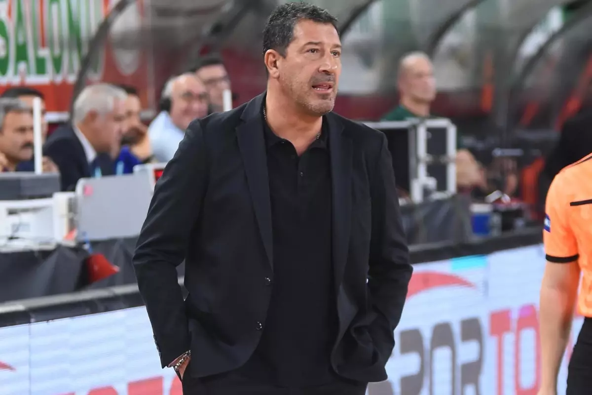 Karşıyaka'dan ayrılan Ufuk Sarıca'nın yeni adresi şaşırttı