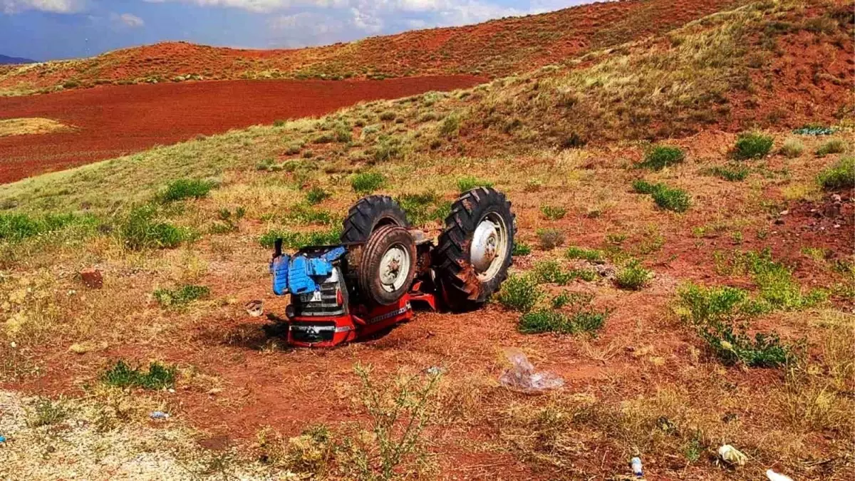 Kırıkkale'de Traktör Kazası: Sürücü Hayatını Kaybetti, Eşi Ağır Yaralı