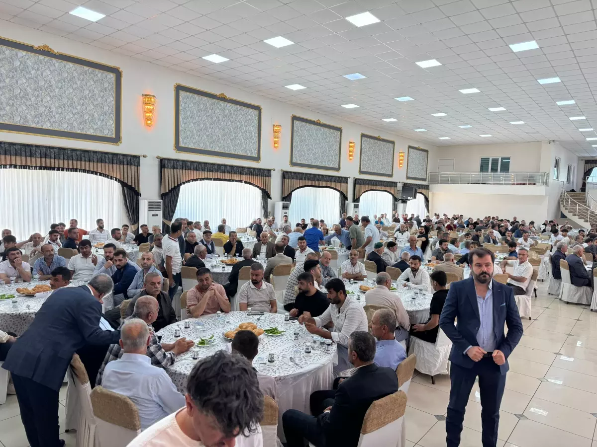 21 Yıl Süren Husumet Barış Töreniyle Sonlandı