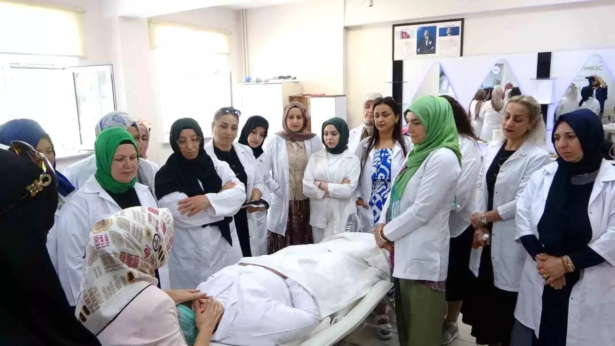 Pendik Halk Eğitim Merkezi'nde Kadınlara Meslek Edindiren Kurslar