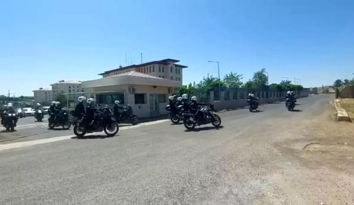 Şanlıurfa'da Kaçak Motosiklet Operasyonu: 23 Araç Ele Geçirildi