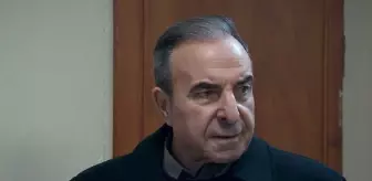 Zafer Ergin terlik-şort kombiniyle yaz sezonunu açtı