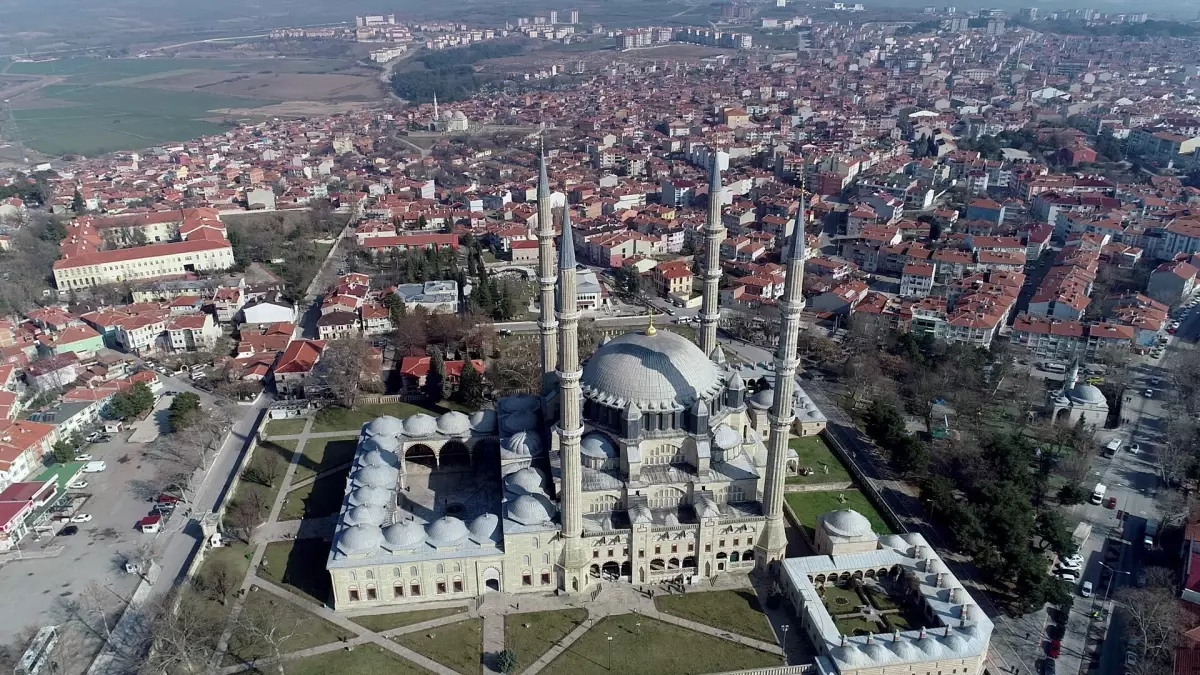 Selimiye Camisi'nde devam eden restorasyon çalışmaları hakkında açıklama
