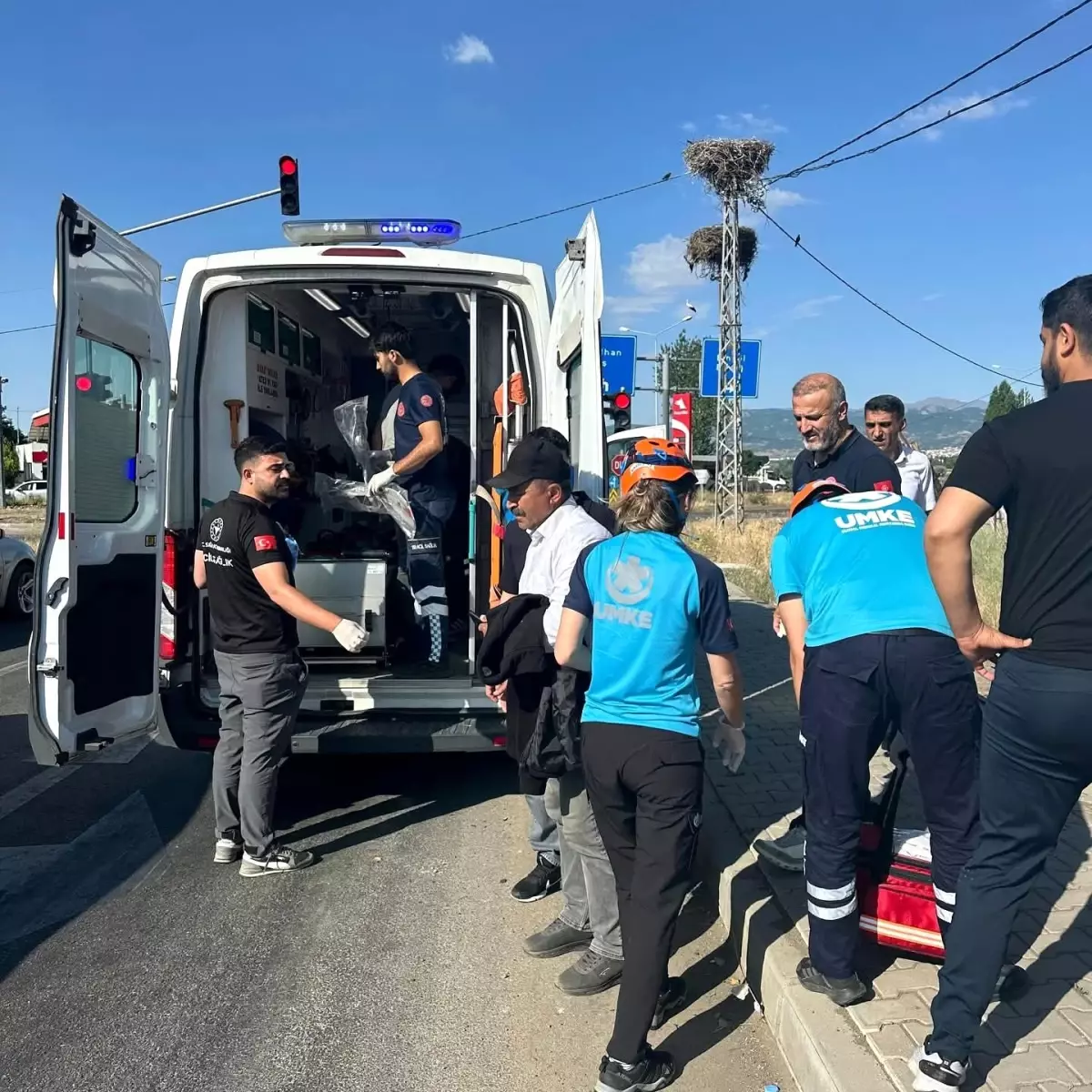 Bingöl'de Trafik Kazası: 2 Yaralı