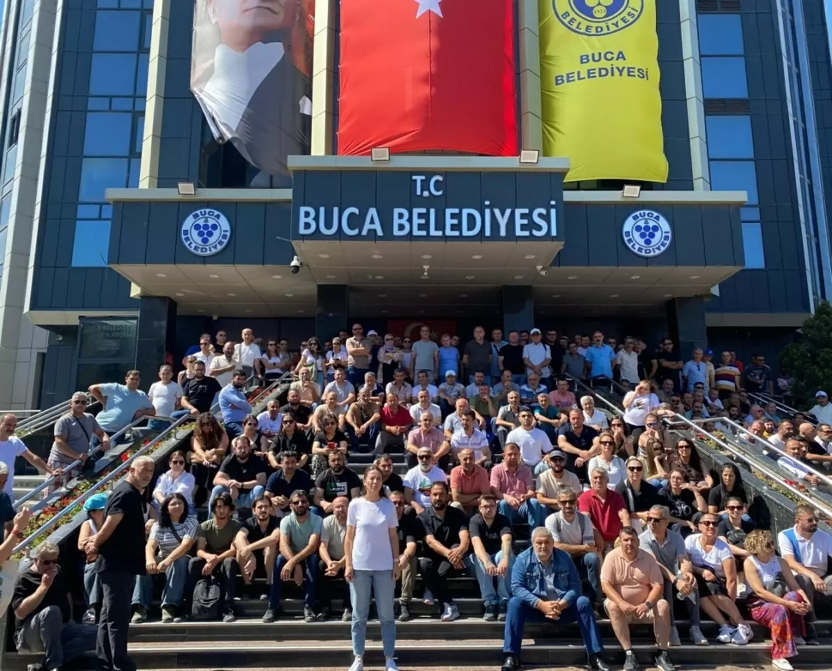 Buca Belediyesi'nde Grev Sürecinde İşten Çıkarma Skandalı