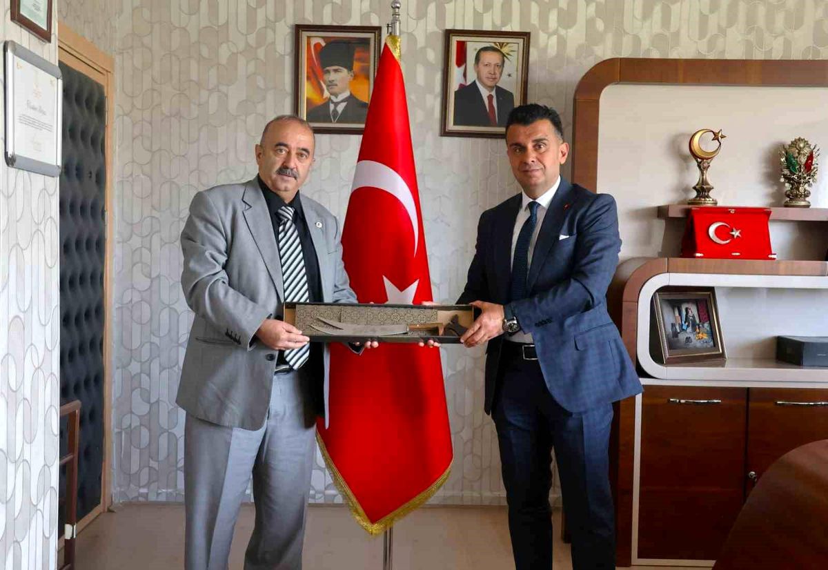 Emlak danışmanlarından Aile Yılı'na destek: Gençlere konut kiralama desteği gündemde