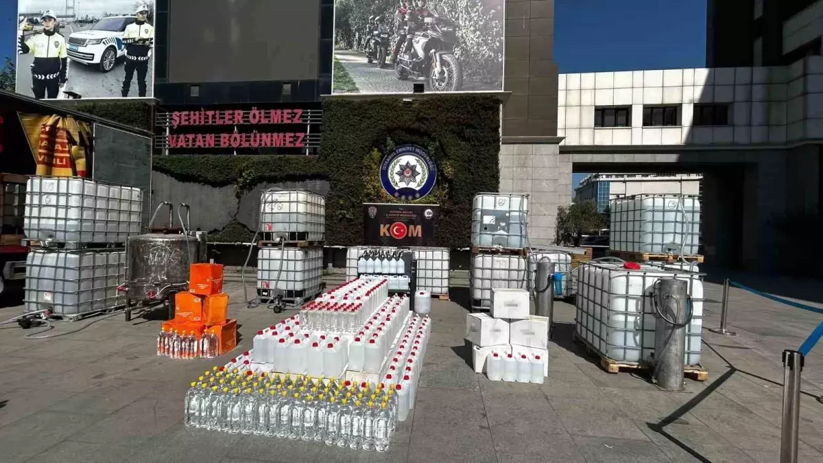 İstanbul'da Sahte Alkol Operasyonu: 18 Ton Ele Geçirildi