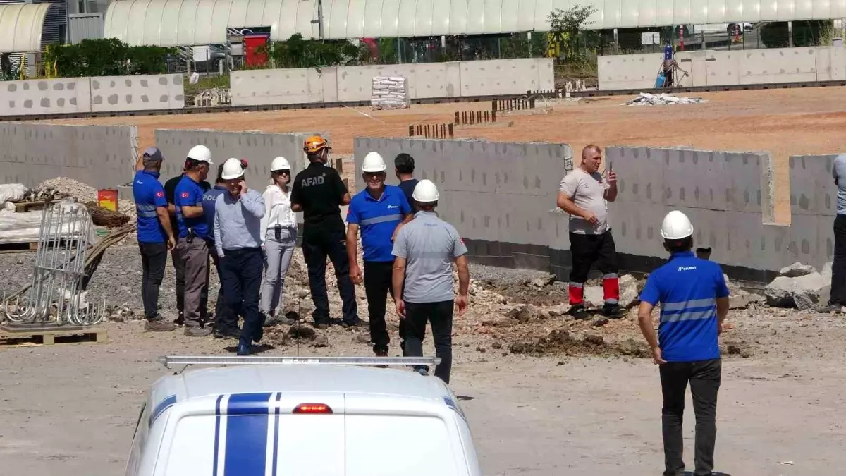 Kocaeli'de Doğal Gaz Borusu Delindi, Fabrikanın Gazı Kesildi