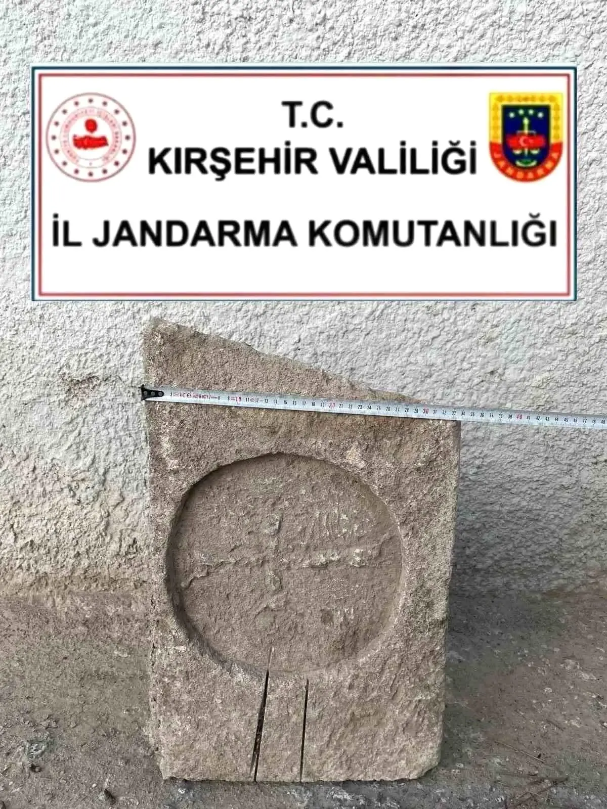 Kırşehir'de Jandarma, Bizans Dönemine Ait Mezarı Ele Geçirdi