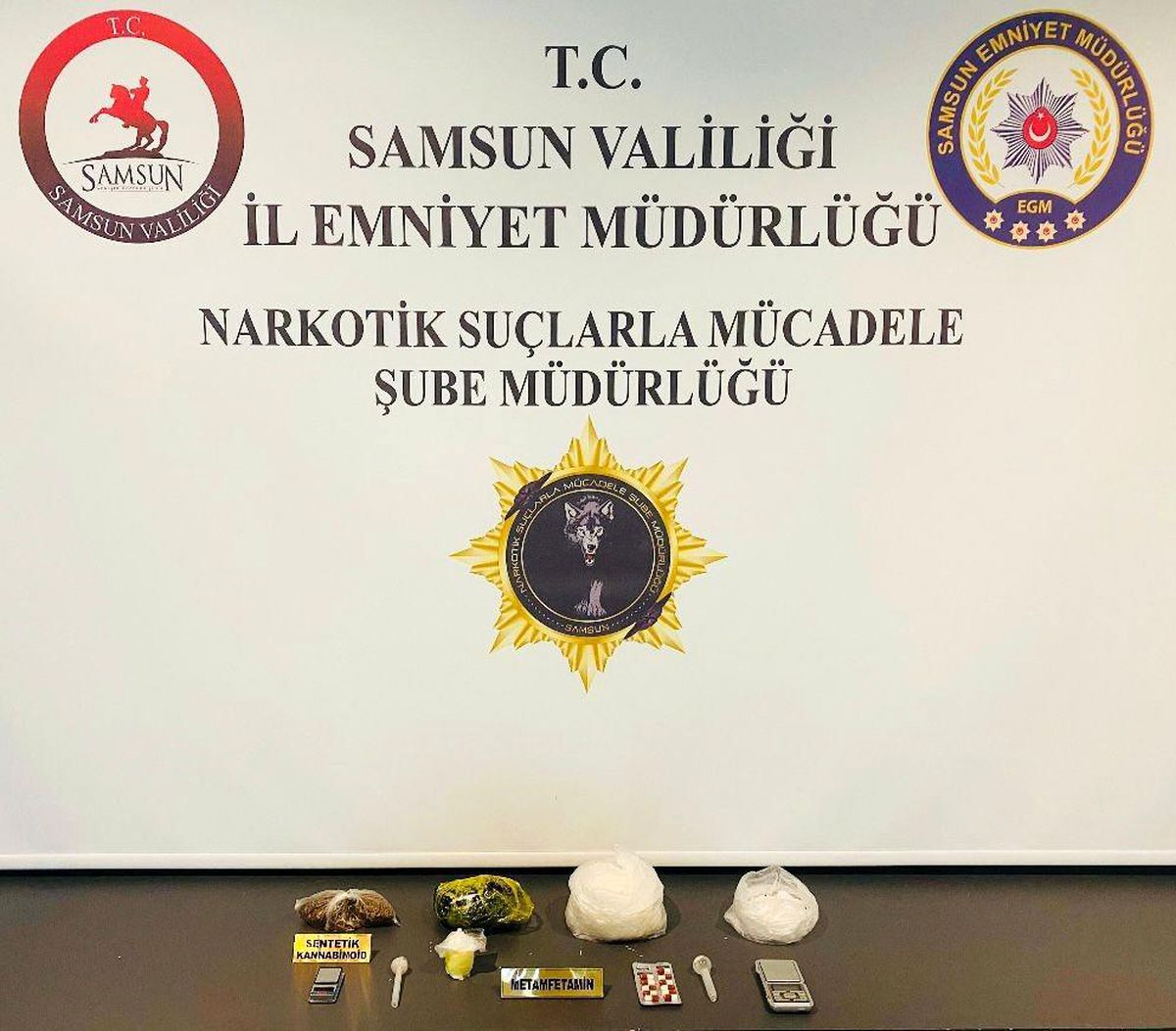 Samsun'da Uyuşturucu Operasyonu: 1 Kilo 250 Gram Metamfetamin Ele Geçirildi