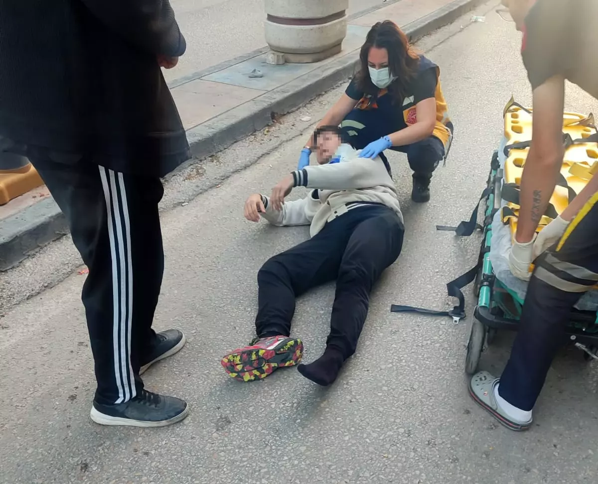 Sokak Köpeklerinin Saldırısı Motosiklet Kazasına Neden Oldu