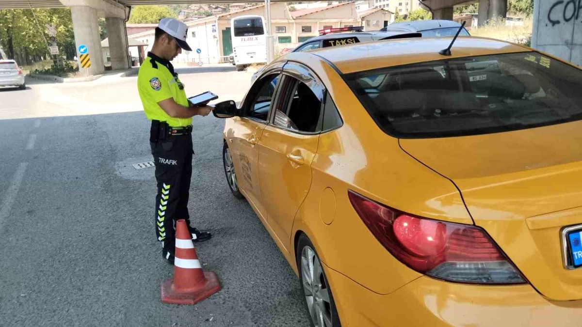 Zonguldak'ta Uygulama ve Denetimlerde 64 Kişi Yakalandı