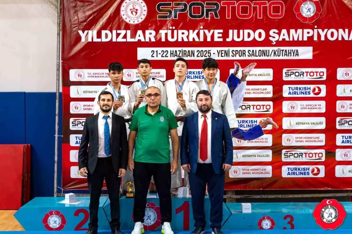 Bilecikli Ahmet Buğra Kısa, Türkiye Judo Şampiyonası'nda Üçüncü Oldu