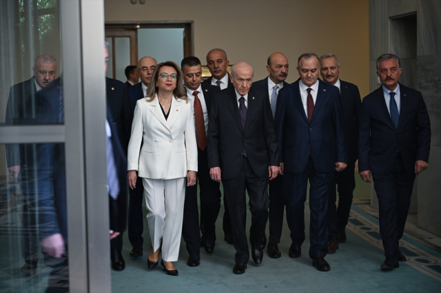 Bahçeli, 147 gün sonra MHP kürsüsünde Bahçeli, 147 gün sonra MHP kürsüsünde