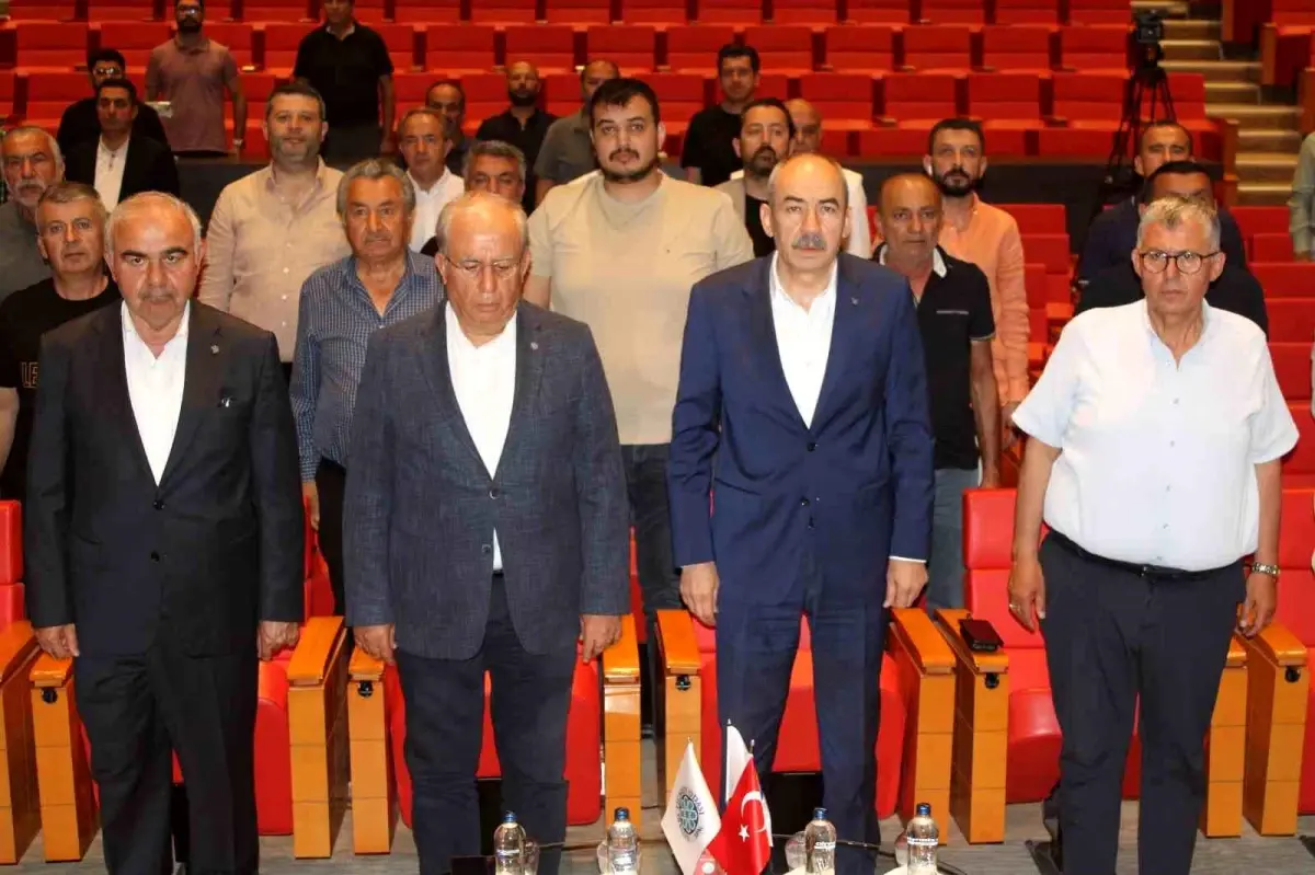Başkan Gülsoy: 'Etrafımızda yaşanan gelişmeler nedeniyle enflasyon ve faizler beklenildiği süreçte düşmüyor'