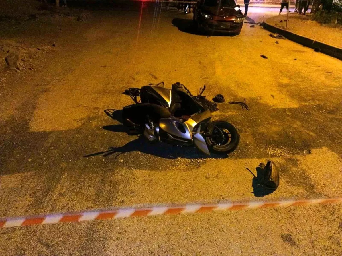 Kocaeli'de Feci Kaza: Baba Hayatını Kaybetti, Oğul Hastanede Tedavi Altında
