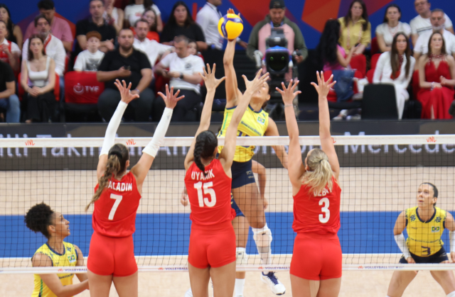 Filenin Sultanları maç takvimi! A Milli Voleybol Takımı 3. hafta maçları ne zaman, nerede oynanacak?