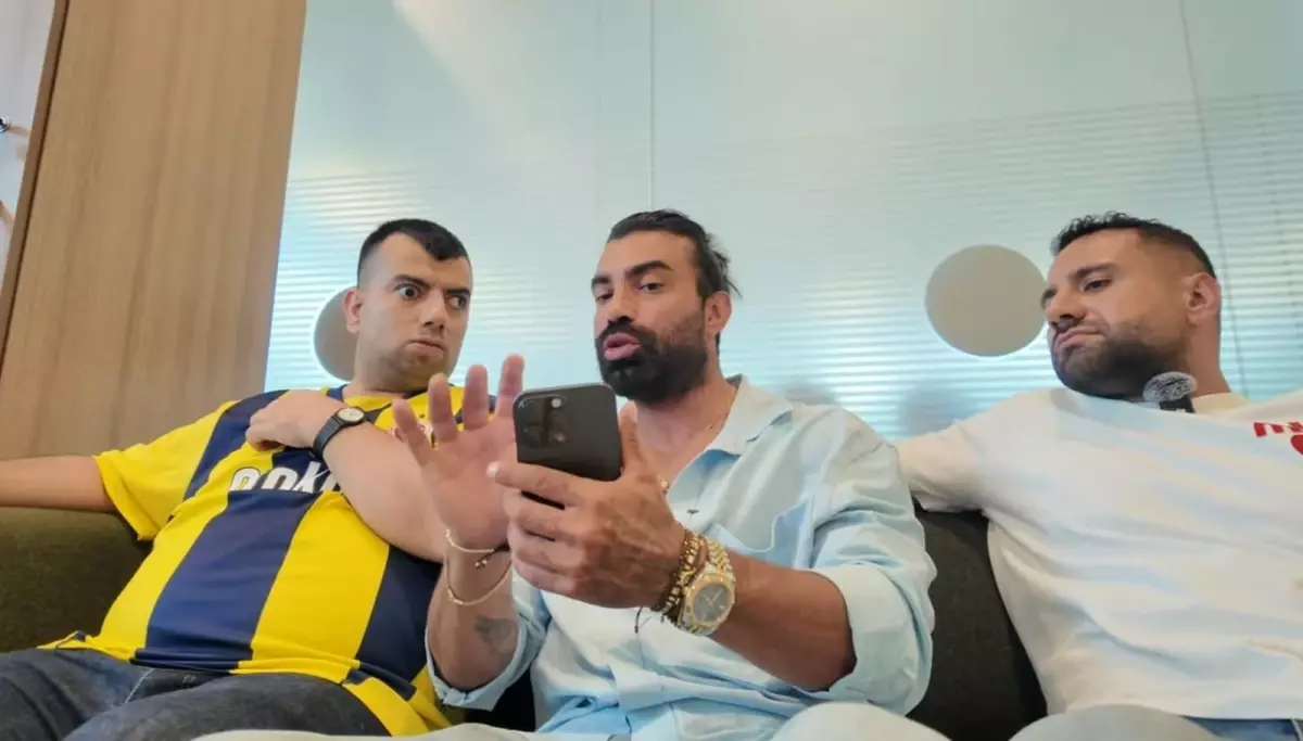 Kadıköy Boğası, Fenerbahçeli Yıldızlarla Görüntülü Sohbet Etti