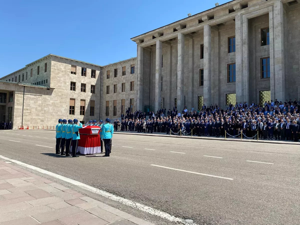 Eski Milletvekili İsmail Bilen İçin TBMM'de Tören Düzenlendi