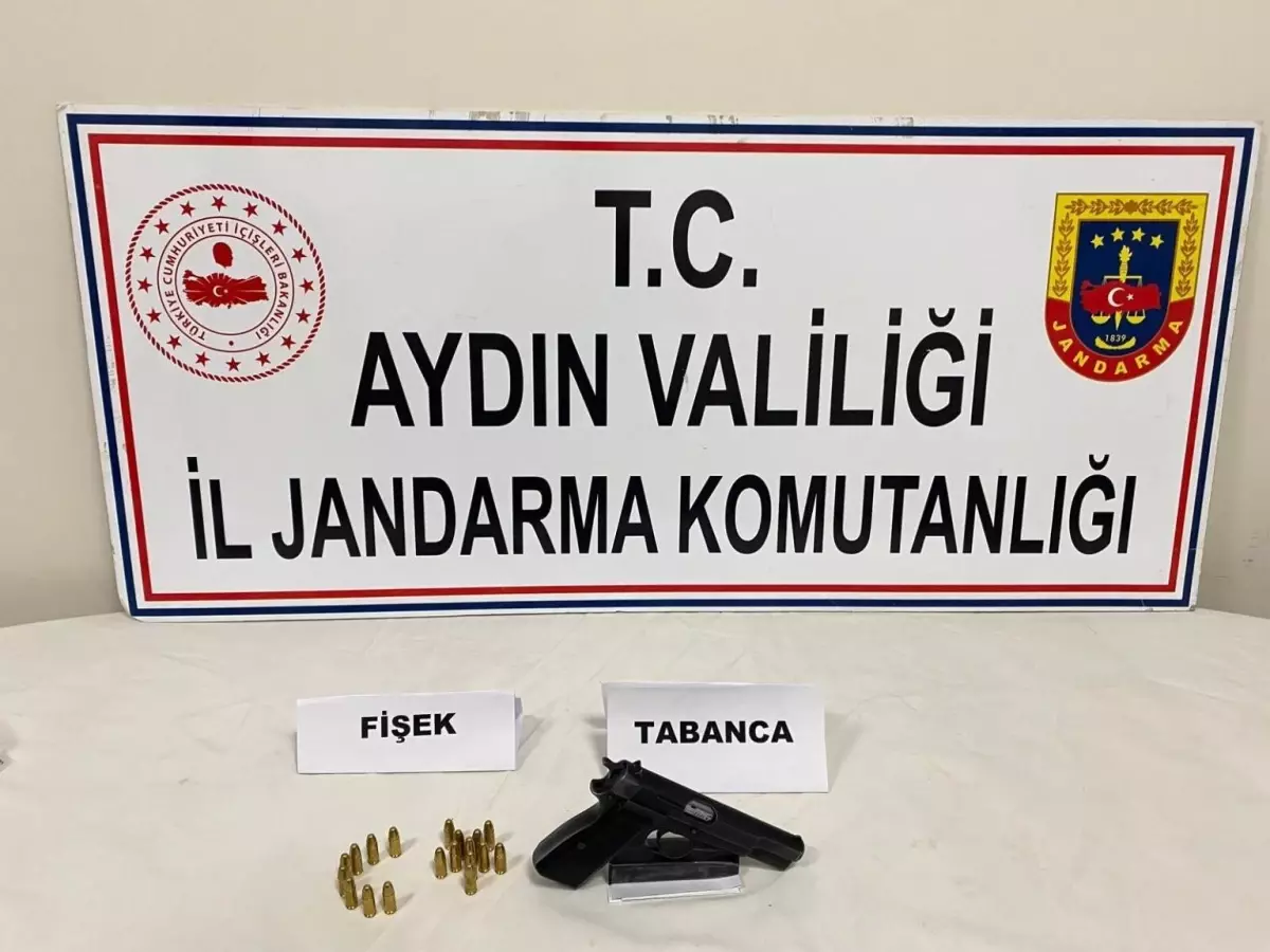 Koçarlı'da Ruhsatsız Silah Operasyonu: Üç Tüfek Ele Geçirildi