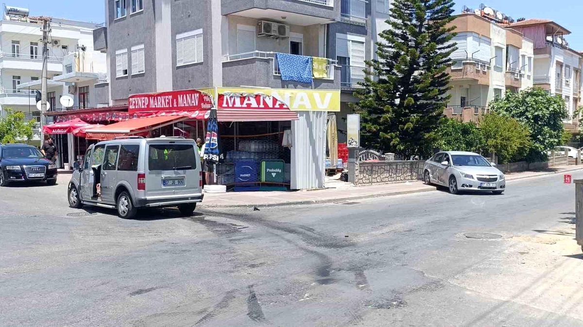 Antalya'da Trafik Kazası: Bir Yaralı