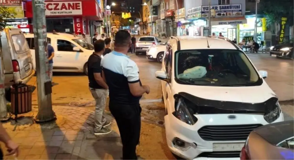 Siirt'te İki Araç Kaza Yaptı: Maddi Hasar Meydana Geldi