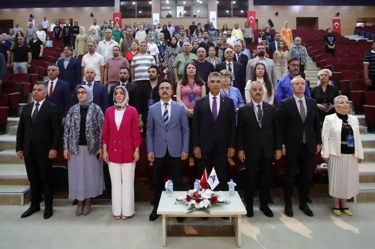 AİÇÜ'de EJER kongresi başladı