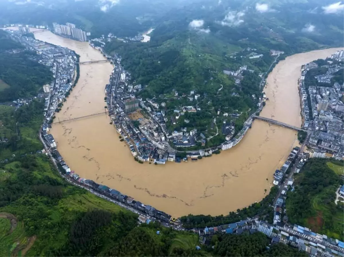 Guizhou Eyaletinde Şiddetli Yağışlar Sebebiyle Tahliyeler Gerçekleştirildi