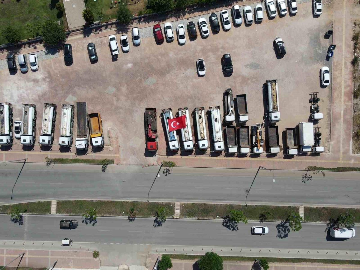 Antalya'da Sahte Belge ile Tescil Edilen 22 Araç Tespit Edildi