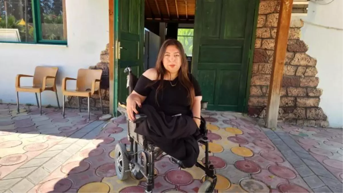 Yüzde 95 Engelli Ferdane Özkale, Azmiyle Diyetisyen Oldu