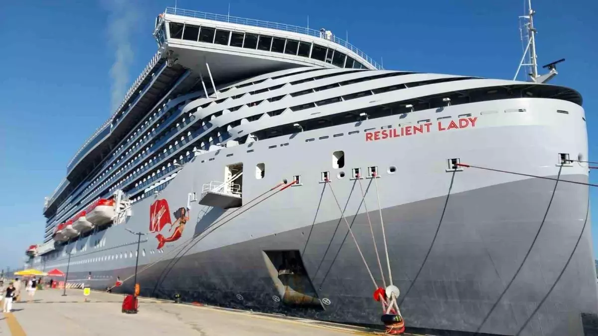 Resilient Lady Kruvaziyeri Bodrum'da 2.556 Yolcu Getirdi