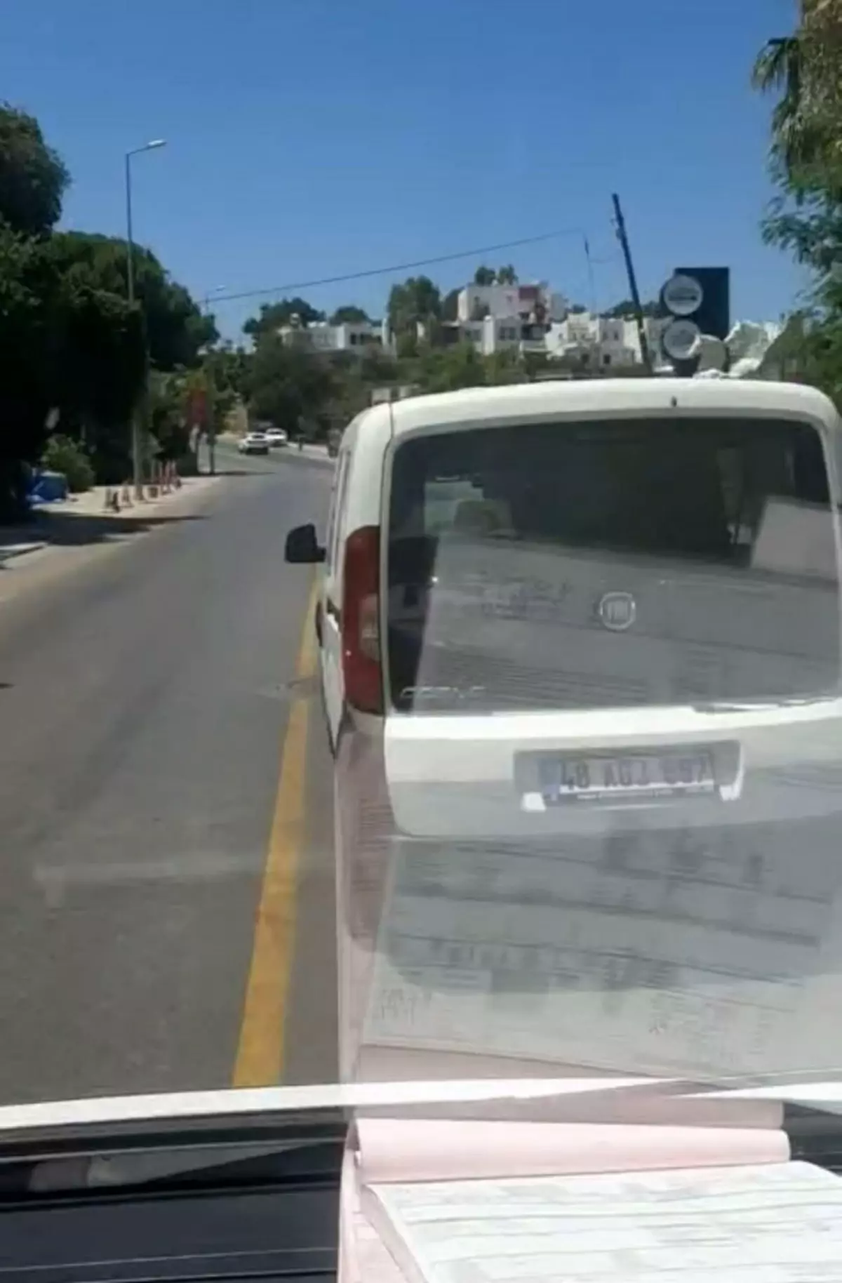 Bodrum'da Ambulansa Yol Vermeyen Sürücüye Ceza