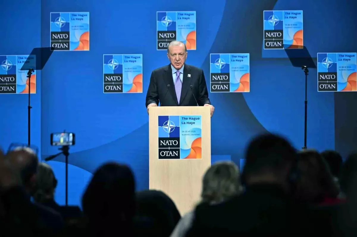 Erdoğan: Türkiye, Bölgesel Krizlerden Uzak Durmaya Çalışıyor - NATO Zirvesi Değerlendirmesi