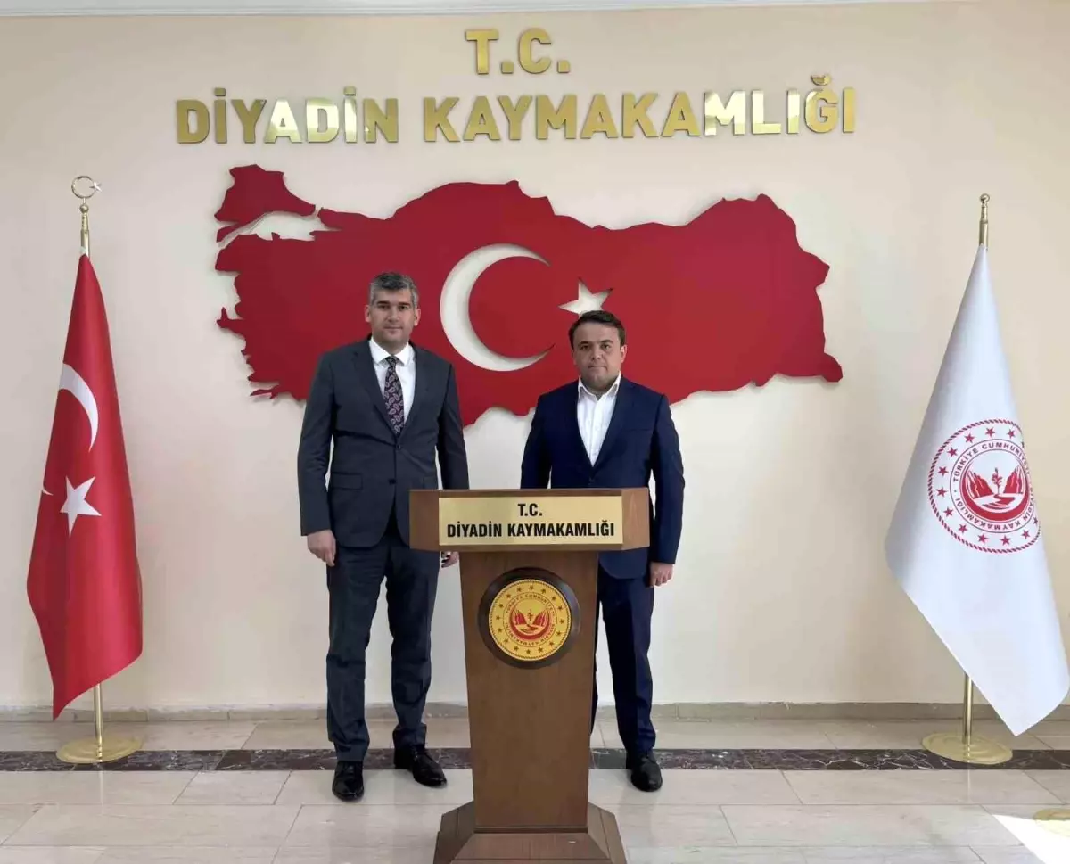 Kaymakamlar Arasında Hayırlı Olsun Ziyareti