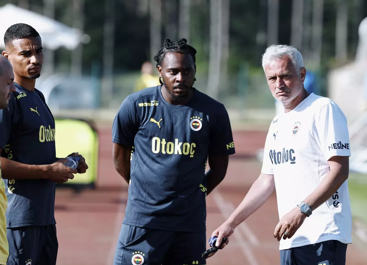 Fenerbahçe'den Şok İddia: Bright Osayi-Samuel'in Saati Çalma Skandalı! Ayşenur O. İfadesi Ortaya Çıktı