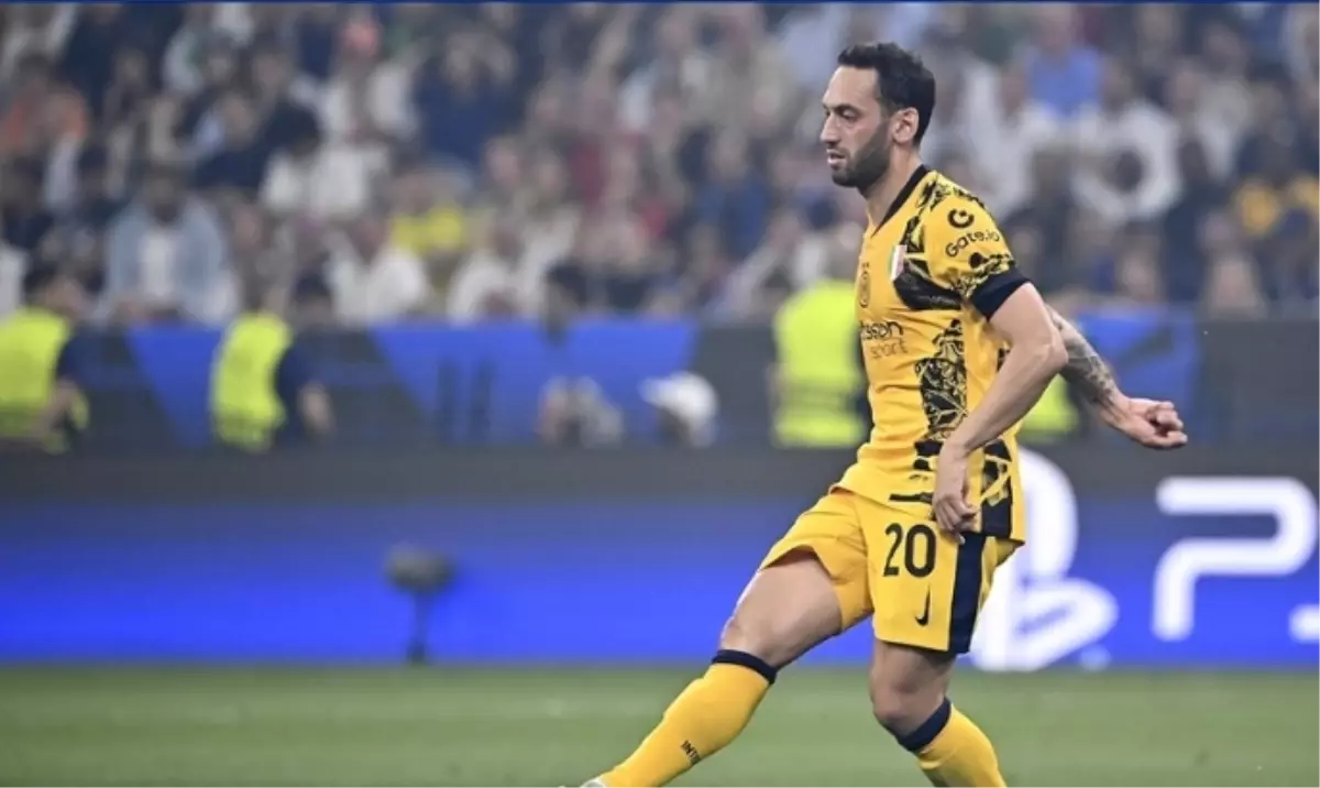 Hakan Çalhanoğlu sakatlandı mı?