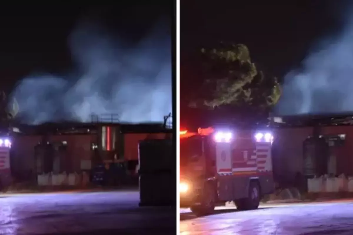 İzmir'de kimya fabrikasında yangın! Dumanlar gökyüzünü kapladı